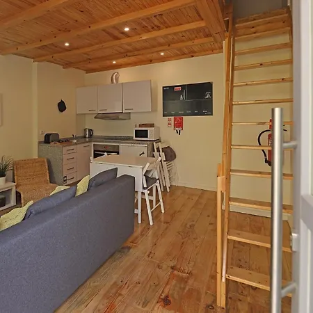 Flh Fontainhas Homey Mezzanine דירה פורטו
